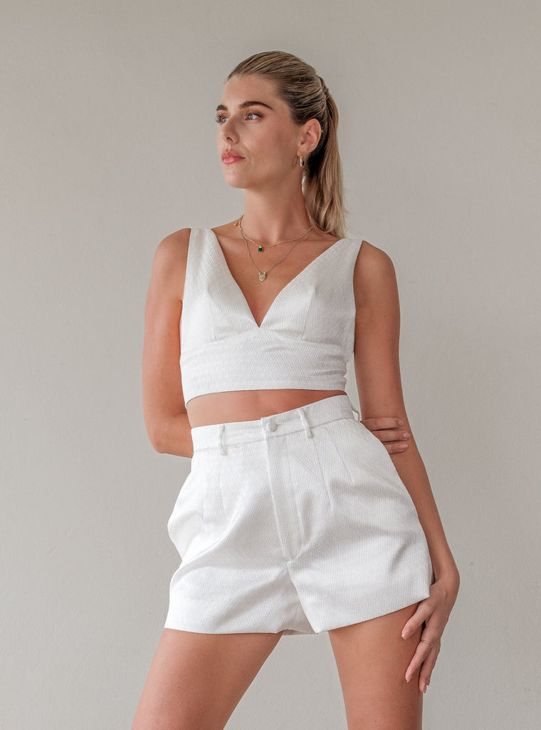 Saow Shorts - White